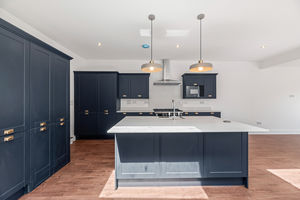 Kitchen- click for photo gallery